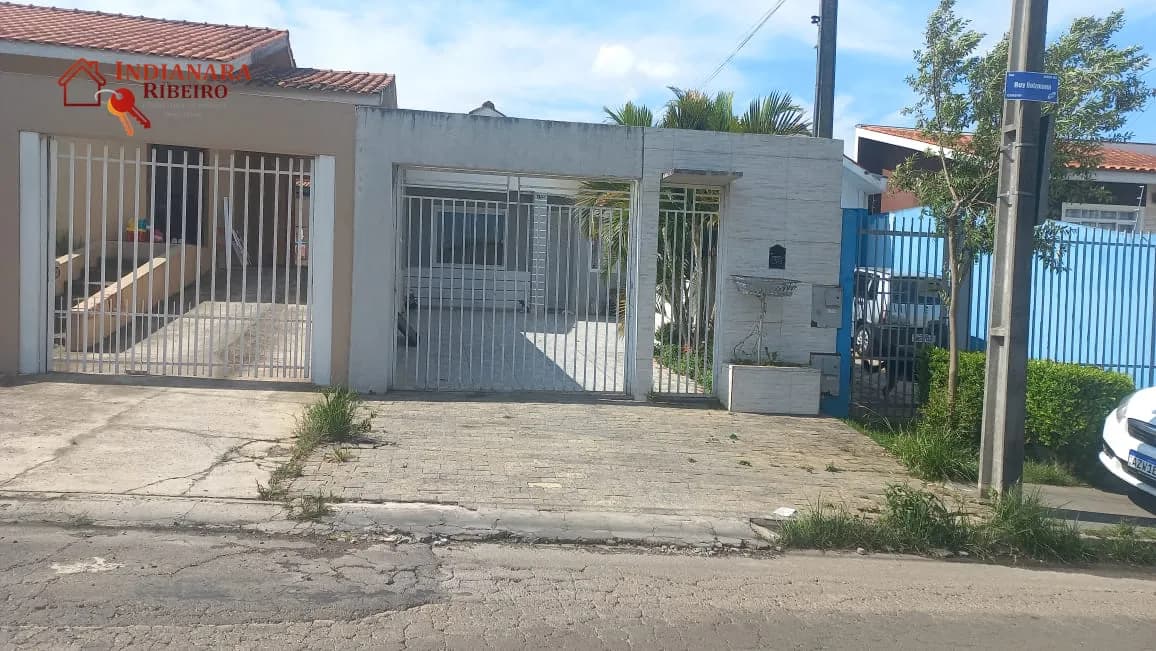 CASA Á VENDA NO JARDIM CANAÃ 