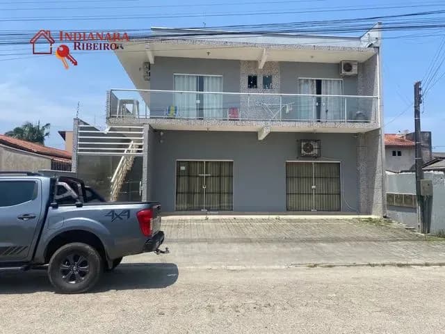 CASA A VENDA EM SANTA CATARINA NO BALNEARIO PIÇARRAS!!!