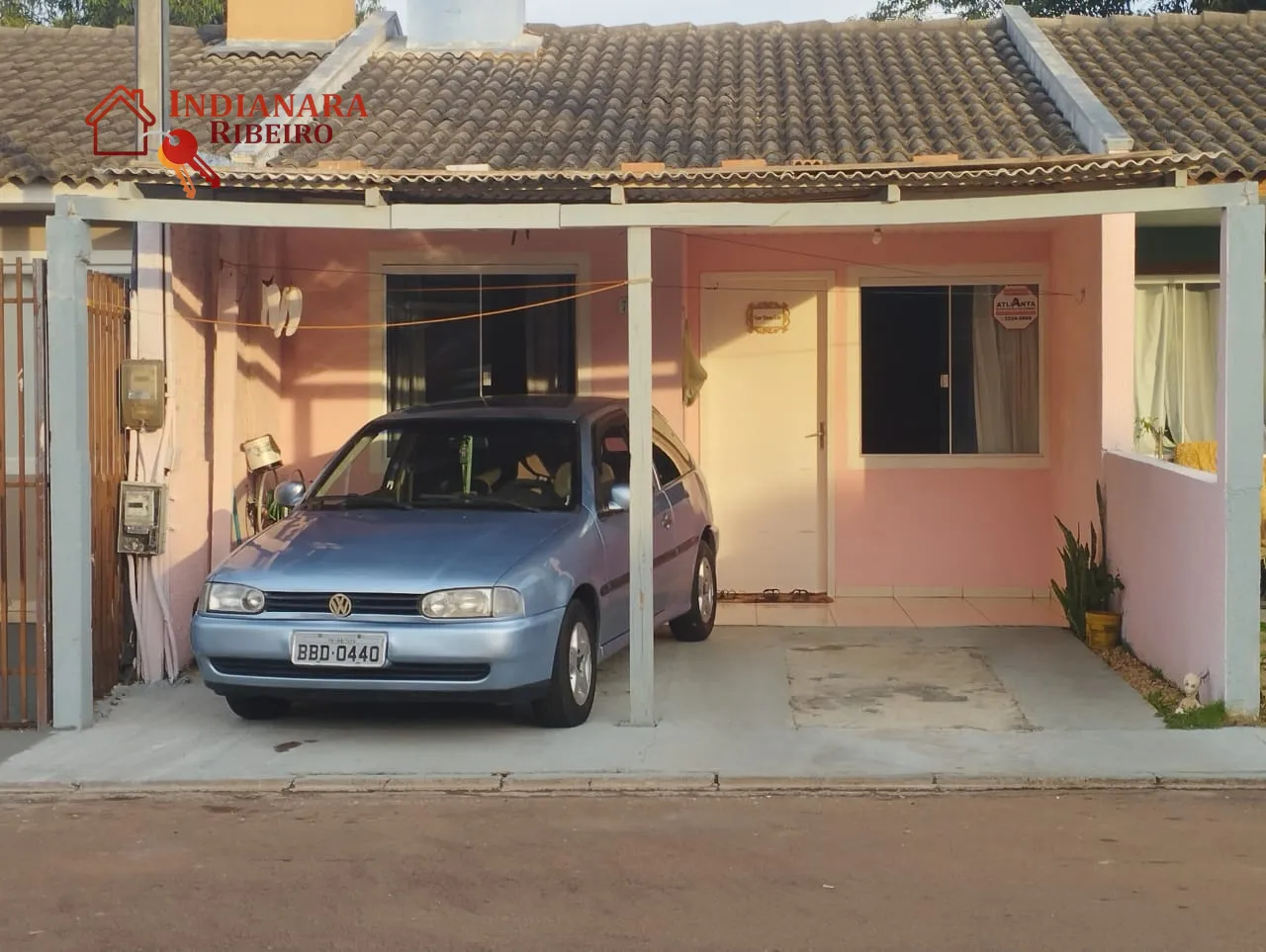 CASA Á VENDA NO CONDOMÍNIO JARDIM DO SOL 